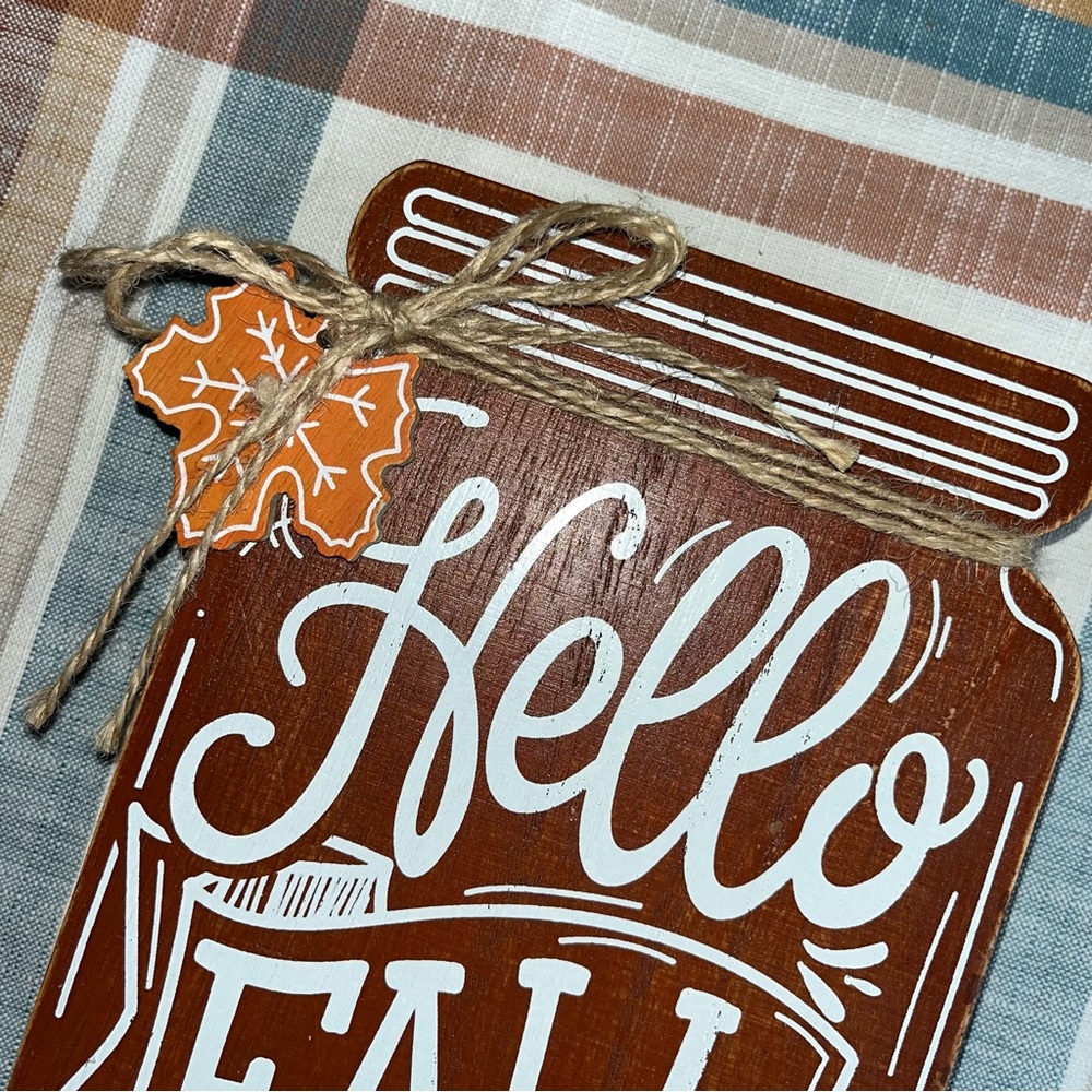 Hello Fall Sign - Picture 3 of 5